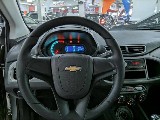 CHEVROLET ONIX 1.0 MPFI LS 8V FLEX 4P MANUAL CHEVROLET ONIX 1.0 MPFI LS 8V FLEX 4P MANUAL
